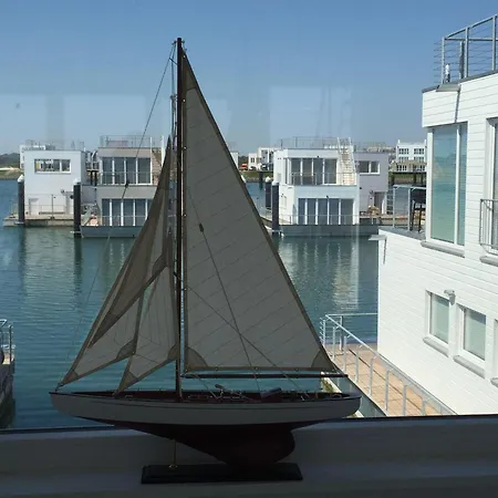 Holiday home Hausboot Antares One By Seeblick Ferien Oro Olpenitz