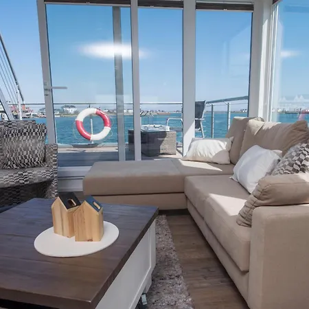 Hausboot Antares One By Seeblick Ferien Oro Holiday home *