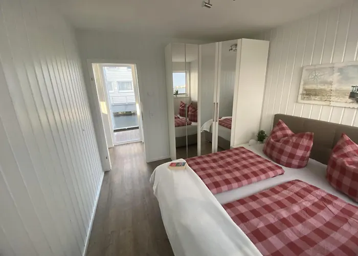 Hausboot Antares One By Seeblick Ferien Oro