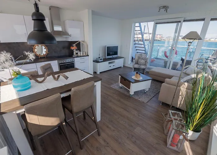 Feriehus Hausboot Antares One By Seeblick Ferien Oro